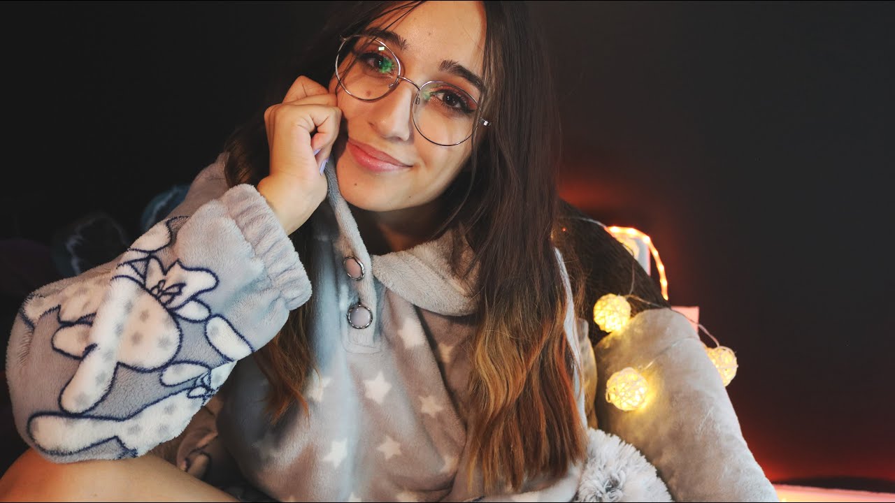 ASMR em Portugues | És o meu irmão mais novo e tiveste um pesadelo! ~ Sons de Chuva & Leitura Suave
