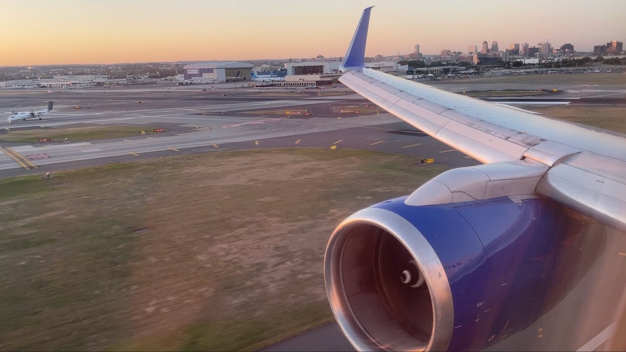 United Airlines Boeing 757-200(WL) Sunset Landing at Newark Liberty International Airport