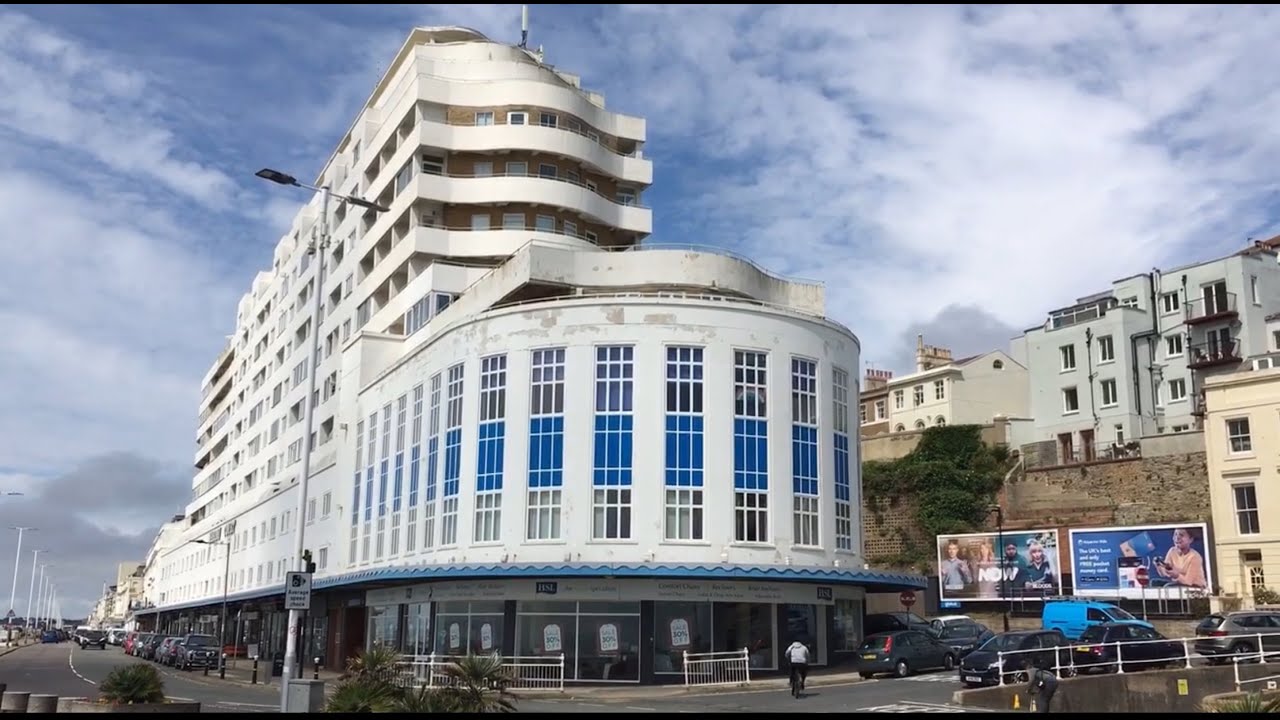 Marine Court - the amazing “ocean liner” built beside the sea