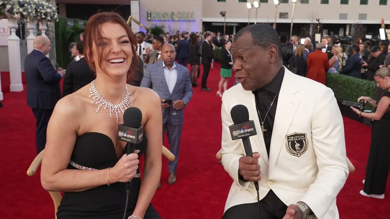 2024 Houston Sports Awards Red Carpet: Calvin Murphy