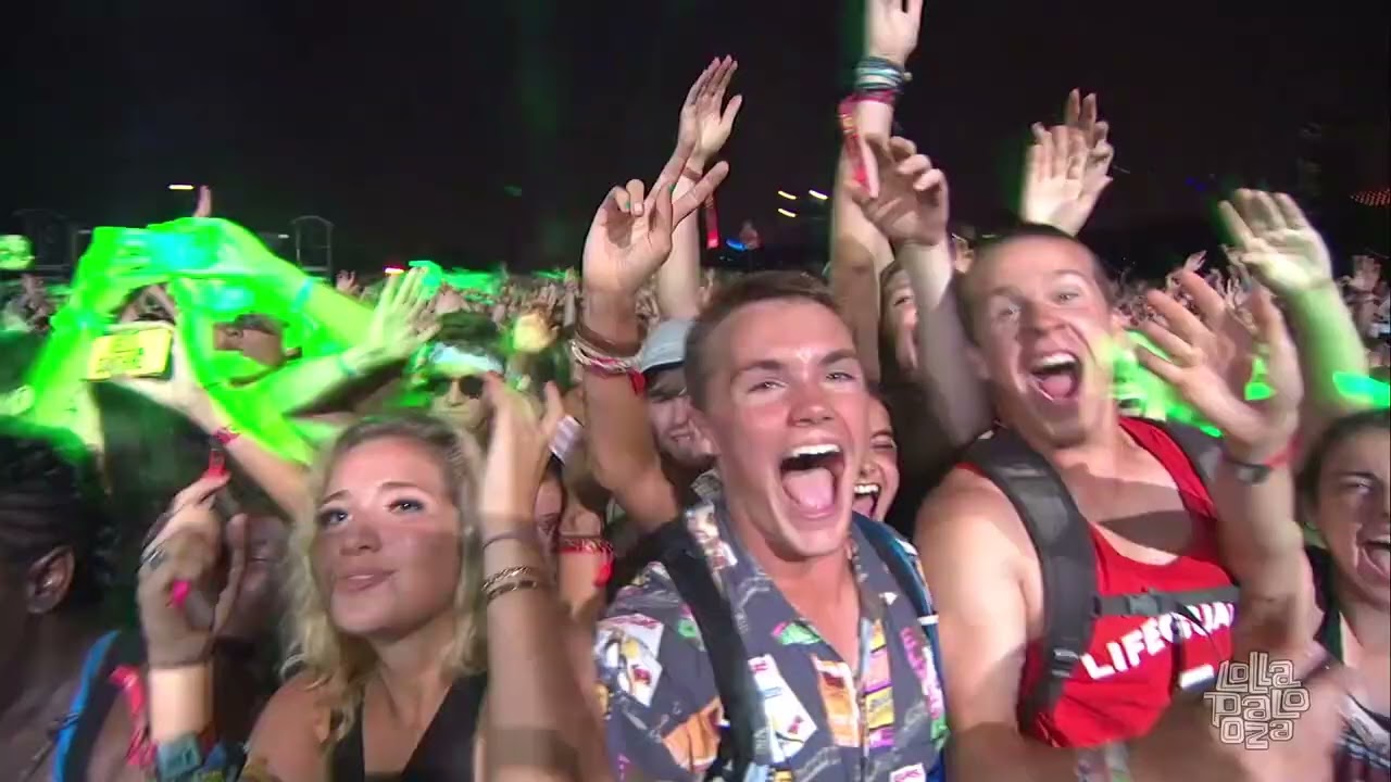 Calvin Harris - Live at Lollapalooza Chicago 2014