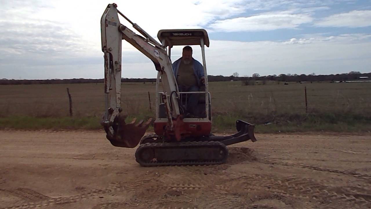 Takeuchi TB016 Mini Excavator