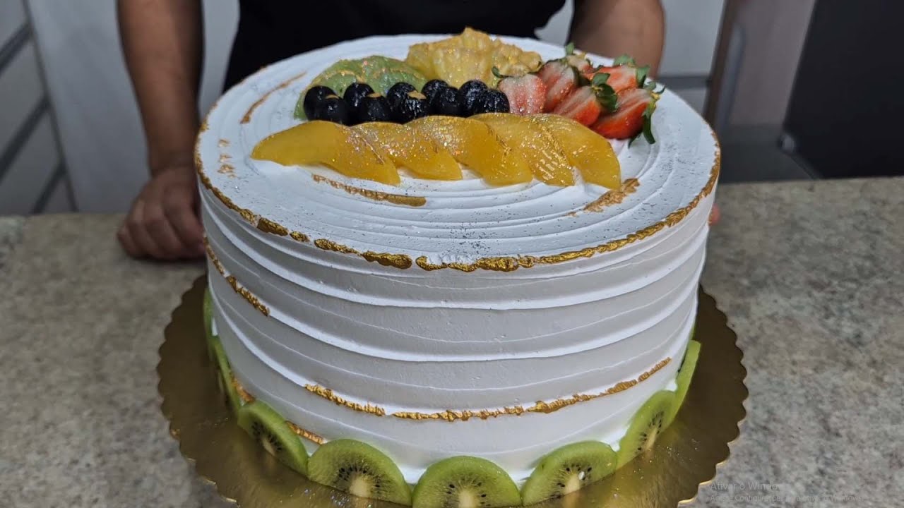 BOLO DE FRUTAS TROPICAIS / EXCELENTE DICA PARA  FESTAS DE FIM DE ANO 😱@PARISCAKEDESIGNER