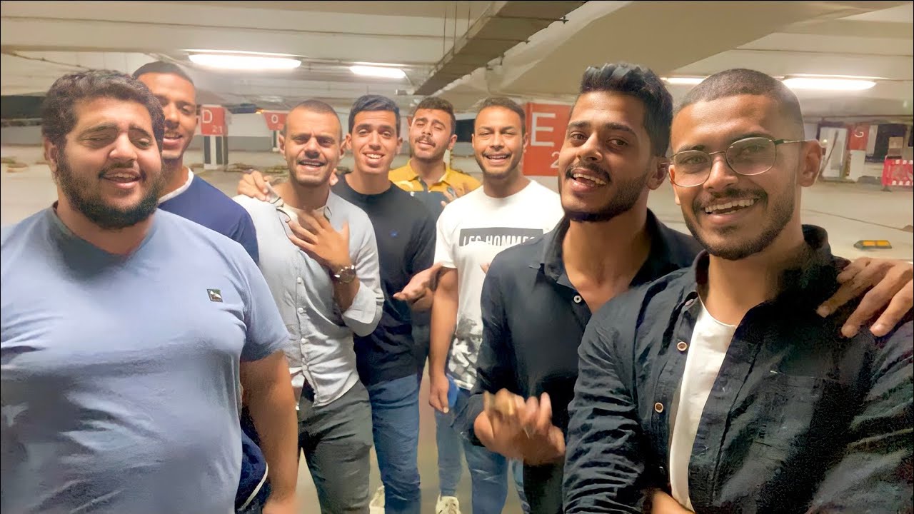 صلو علي من بكي شوقاا لرؤيتنا..♥️