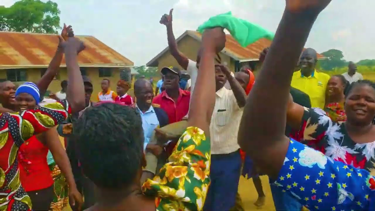 kazi ninkazi_dan mulalu_francis angiro