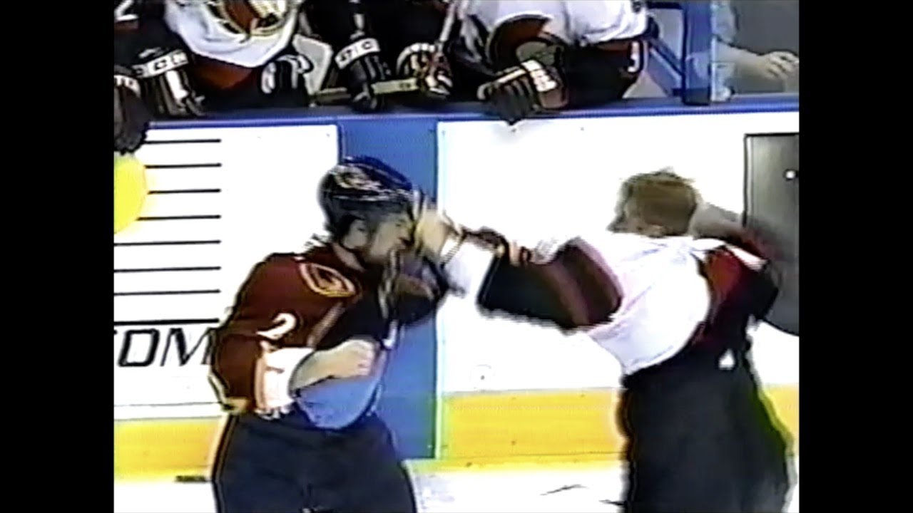 Chris Neil Vs. Garnet Exelby Nov. 11th, 2003