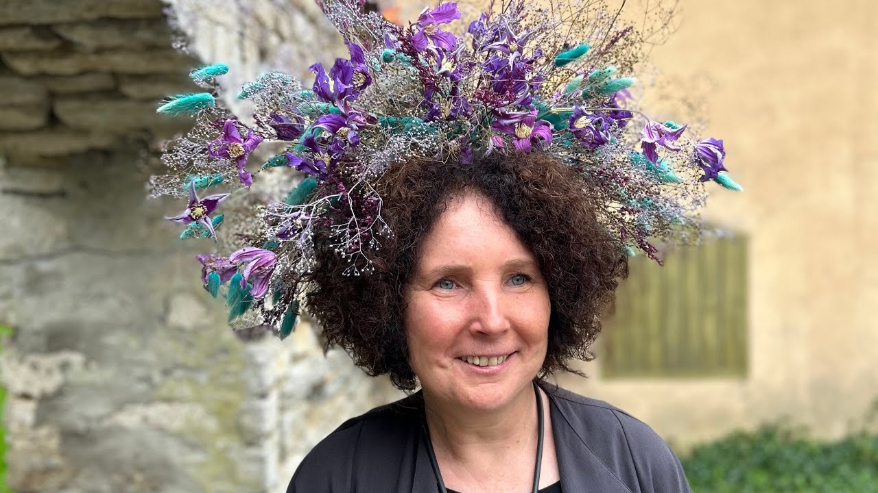 Master Florist Iza Tkaczyk at Hiiumaa Vocational School Part 1