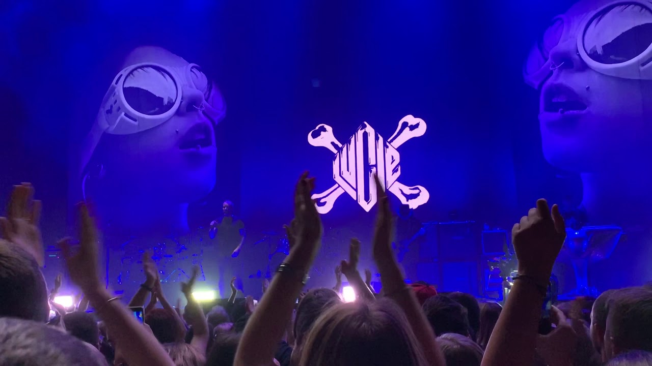 Lucie - Šrouby do Hlavy @ O2 Arena, Praha 23.11.2018