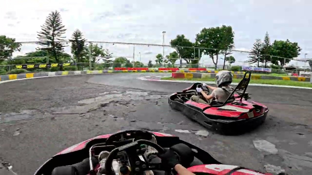 KF1 Kranji Karting 30 km/h karts