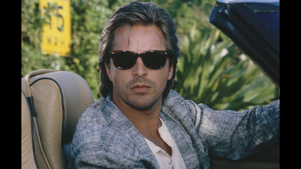 Sonny Crockett style (Miami Vice)