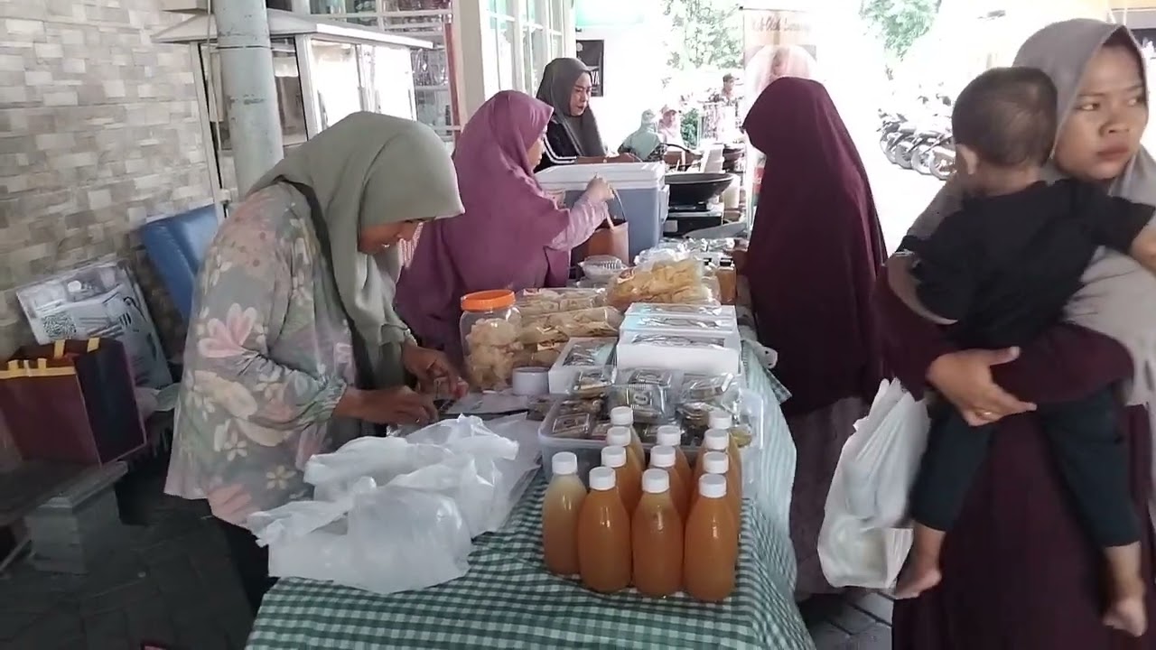 Bazar UMKM_MU pd Kajian PW_MGSI
