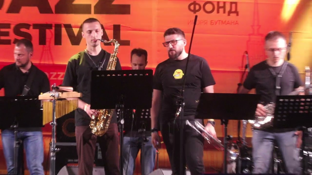 Джаз фанк бенд «Cruise control» - Horn-afication