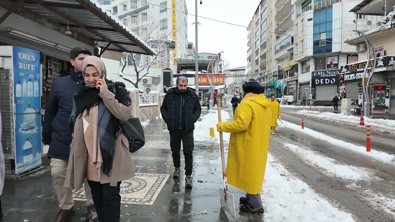 Hevşaredarên me tevlî xebatên paqijkirina berfê bûn