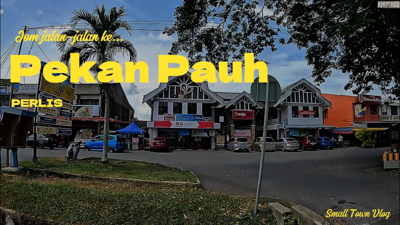 PEKAN KECIL PAUH. Pekan lama yang indah dan tenang.