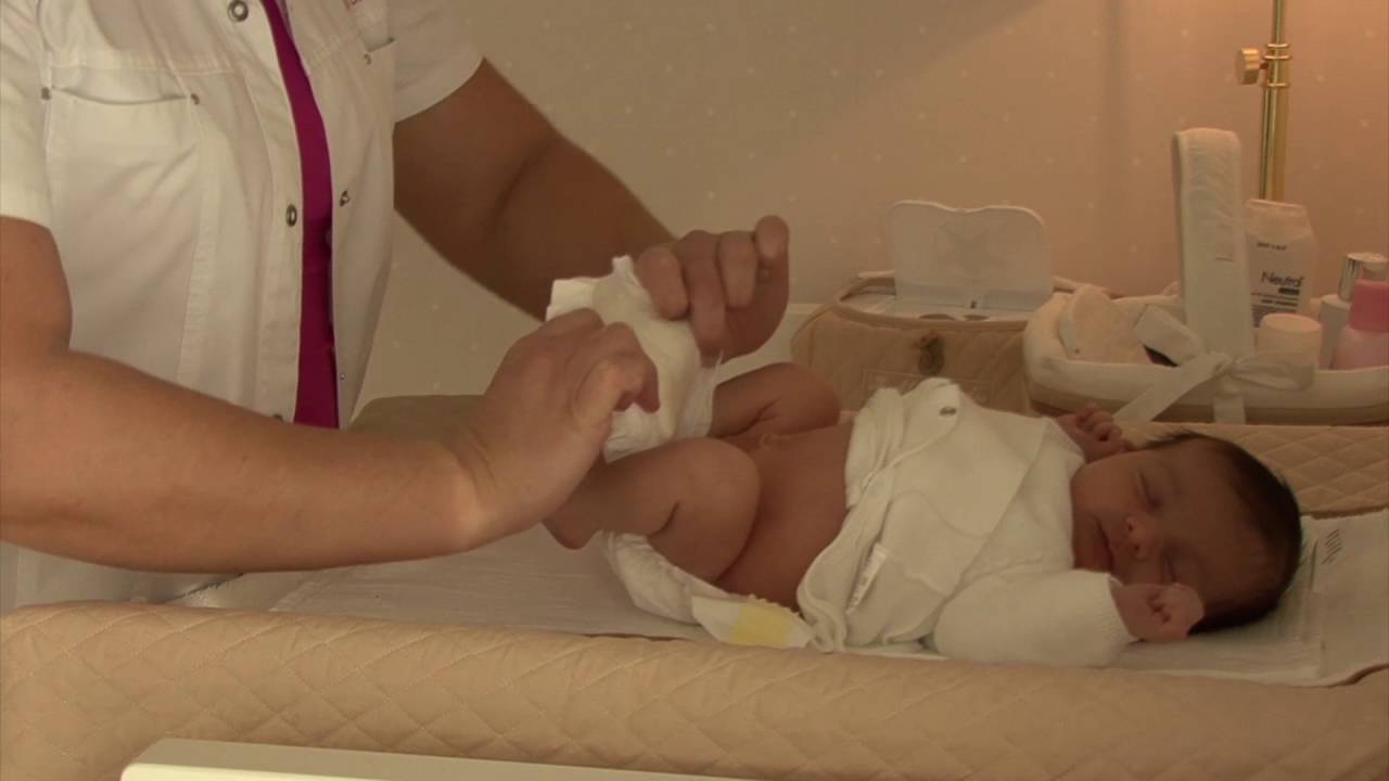Hoe verschoon je een luier? - 24BabyTV
