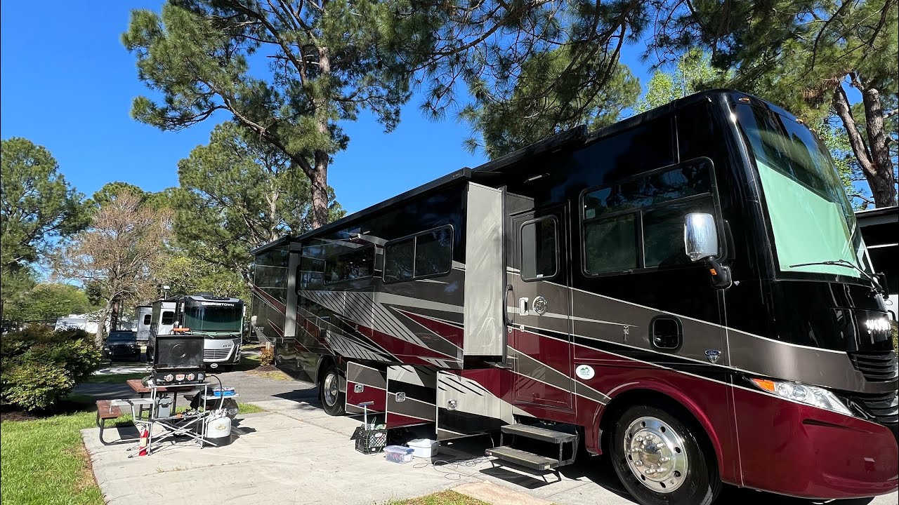 TOUR OUR 2022 TIFFIN ALLEGRO OPEN ROAD 34PA Will we fit in the driveway #rvlife #rvliving #rvtravel