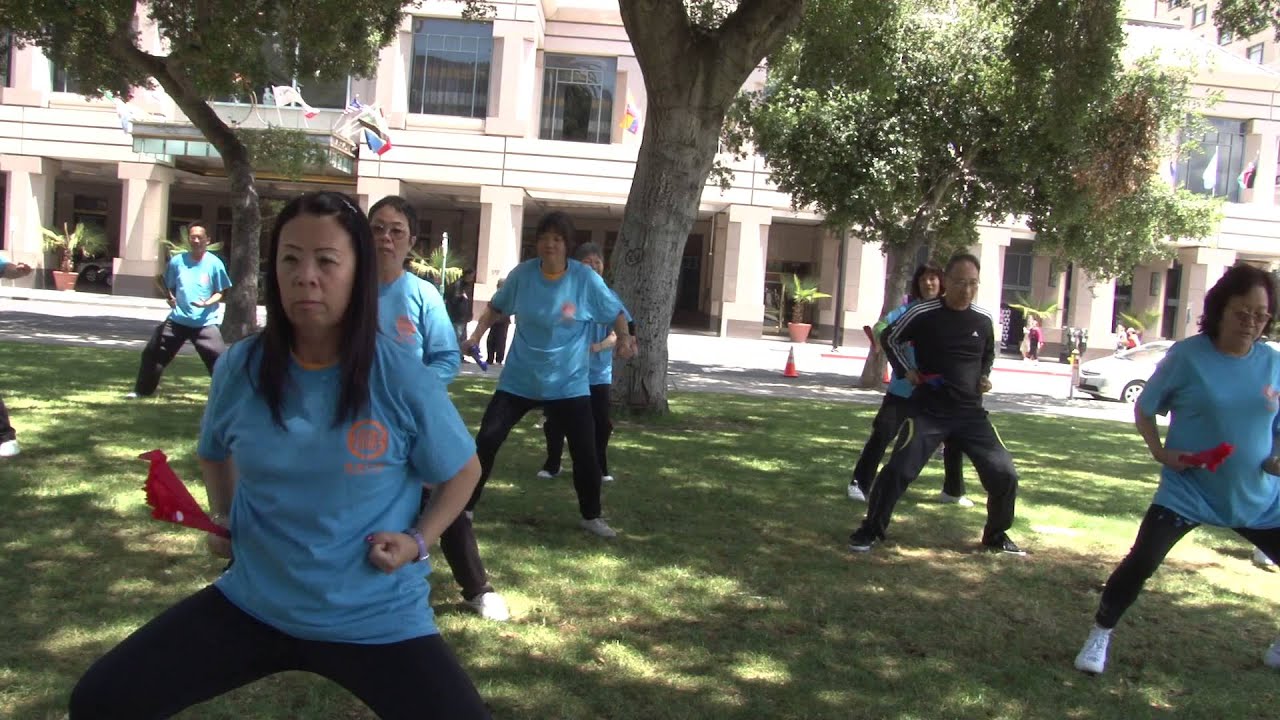 KFTC Day 2014: Synergy Tai Chi (思齊行健)