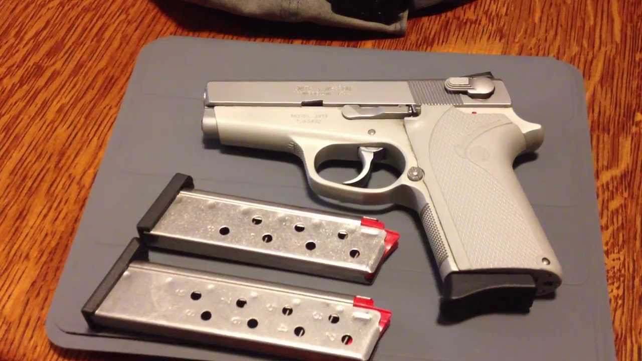 Lady Smith 3913LS 3913 Smith & Wesson S&W 9mm Compact Pistol