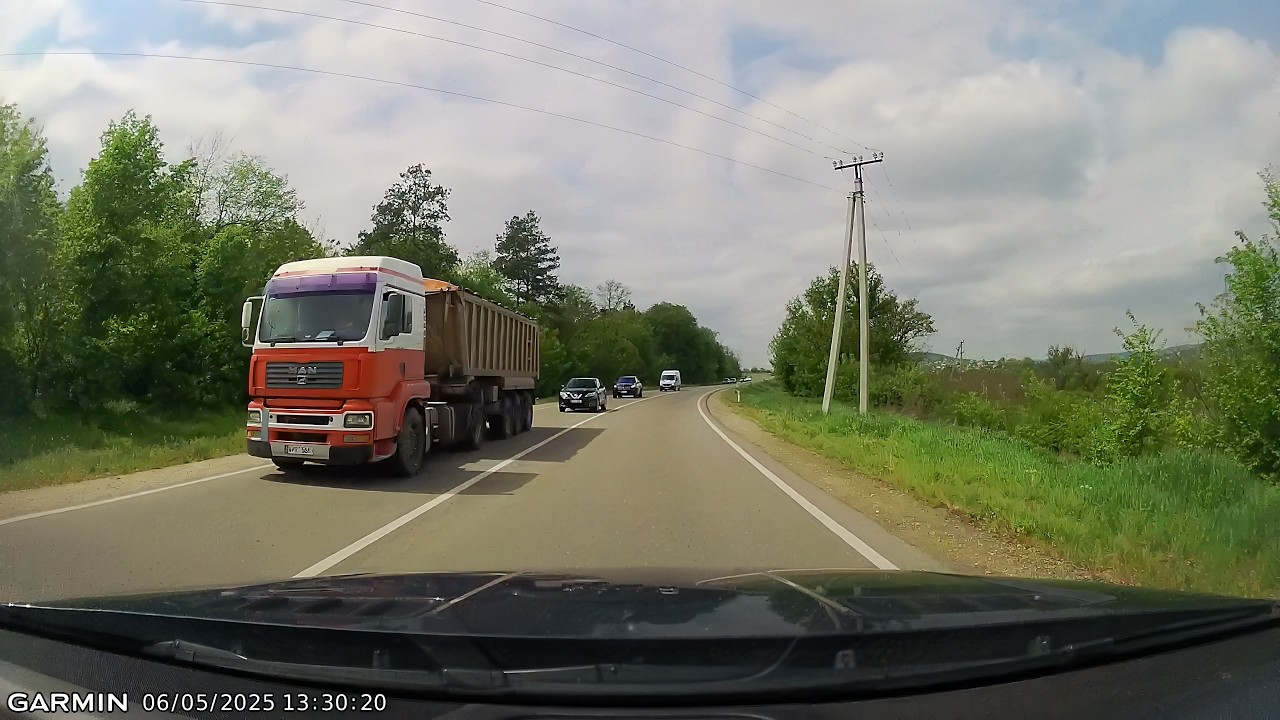 Drive from Strășeni to Bucovăț roundabout and back | 06/05/2025