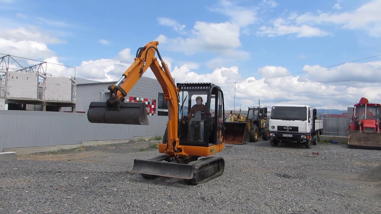 Міні екскаватор JCB 803 Plus