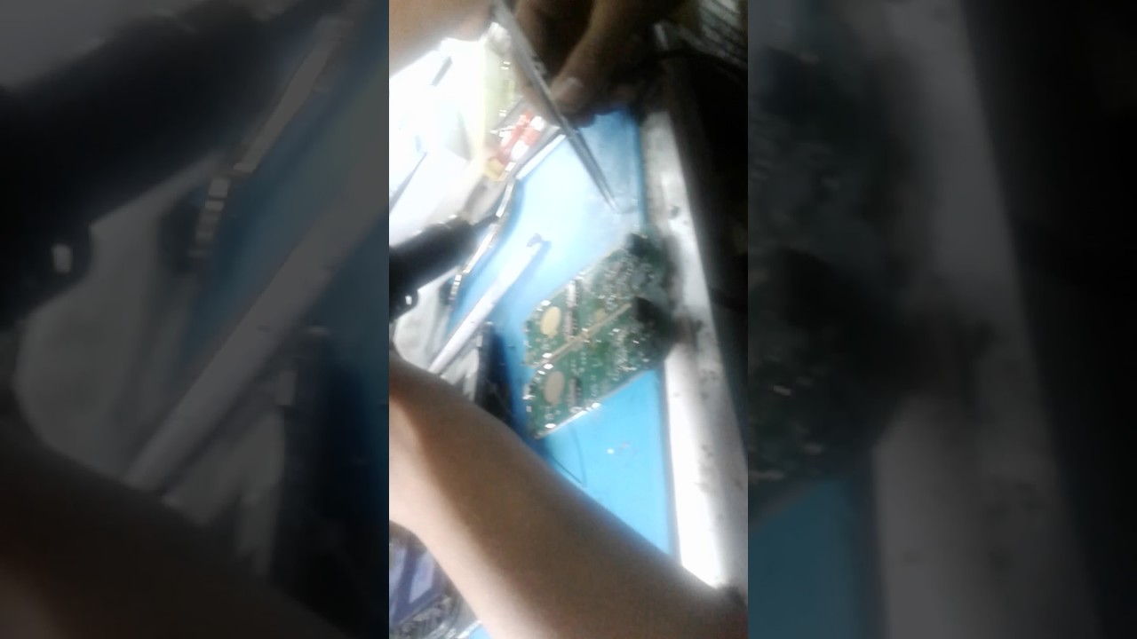 Dien thoai 105 mat nguon