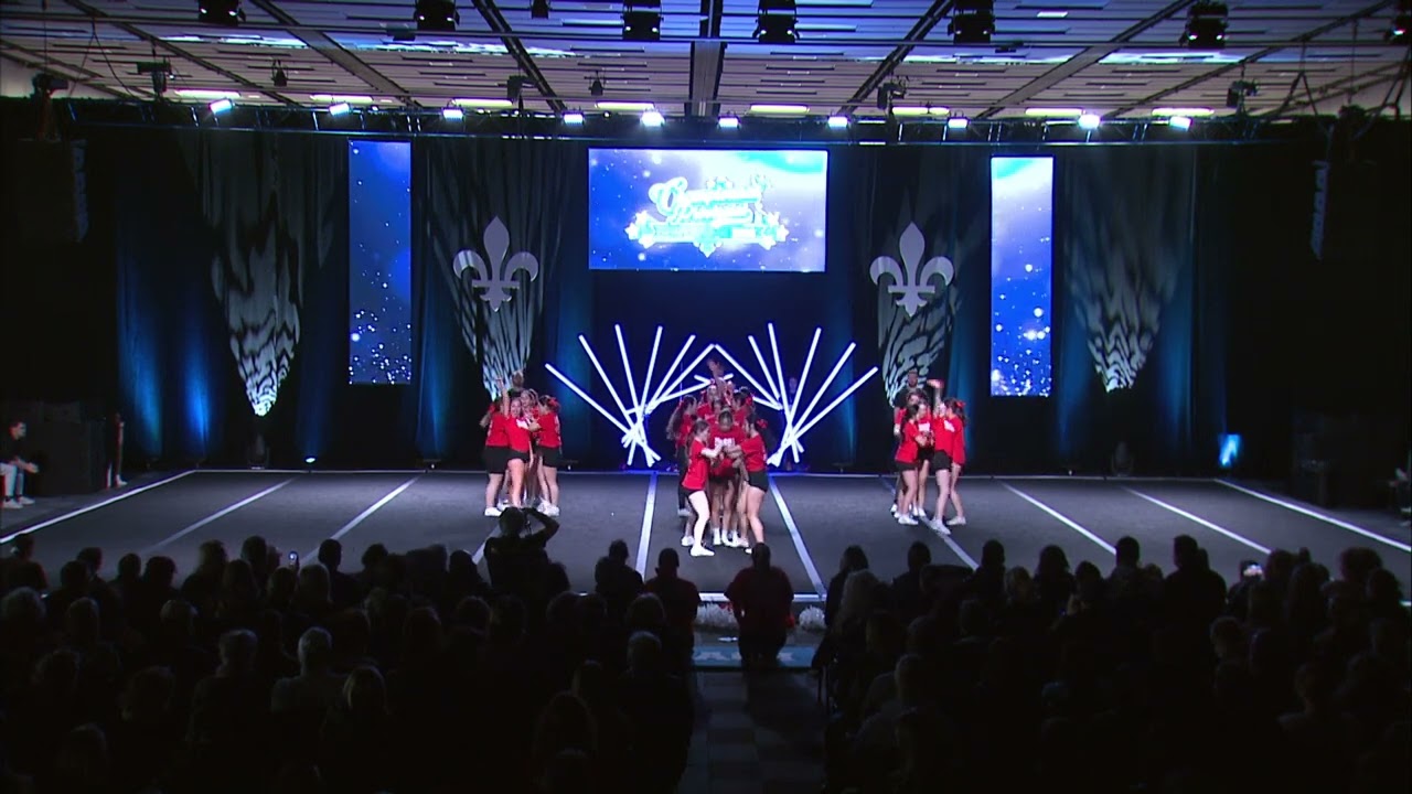 Université McGill - McGill Cheer - Universitaire Filles Niveau 7 - Run 2