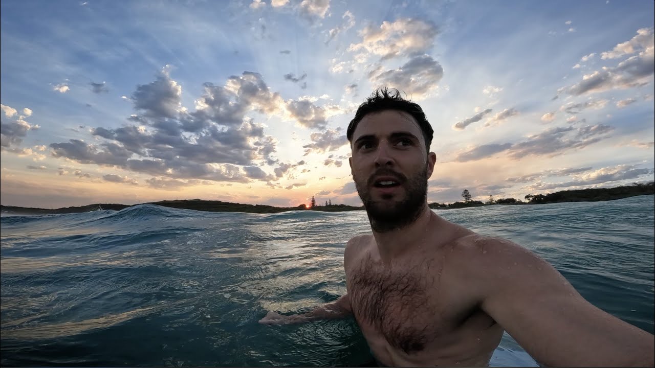 RAW POV 4K SURFING PERFECT SMALL CRESCENT HEAD