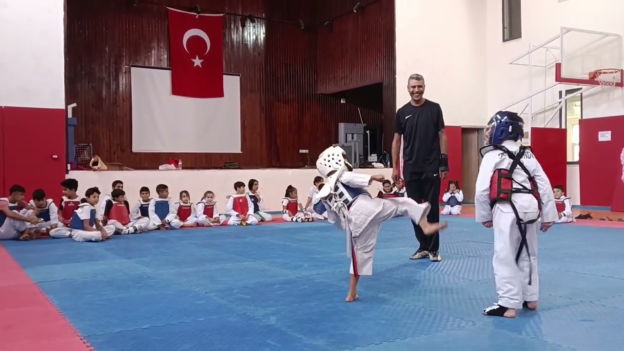 Ali Alparslan taekwondo 🥋🥋 gösteri maçı (2022) İslahiye (Beyaz kask)