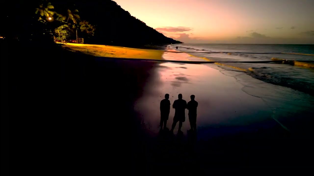 Ellis Beach at Sunset | Cinematic Drone Footage from Far North Queensland