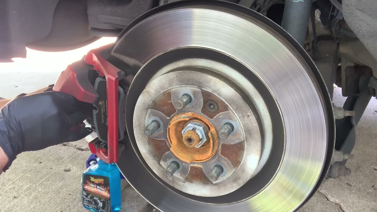 Замена передних и задних тормозных колодок Range Rover L405 (с Brembo)