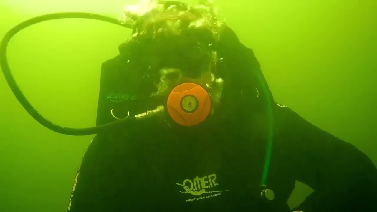 Hookah diving at local old quarry