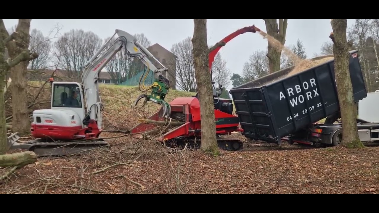 Ufkes 942 track Arborworx Boomverzorging