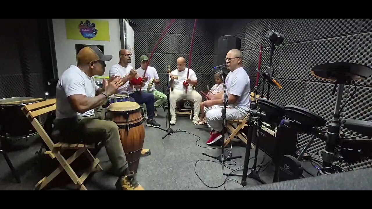 @decapoeirapracapoeira 