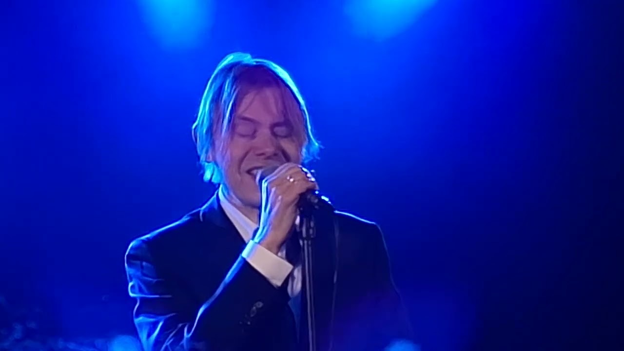 David Bowie  * Life on Mars?  Performed live by THE RAYS