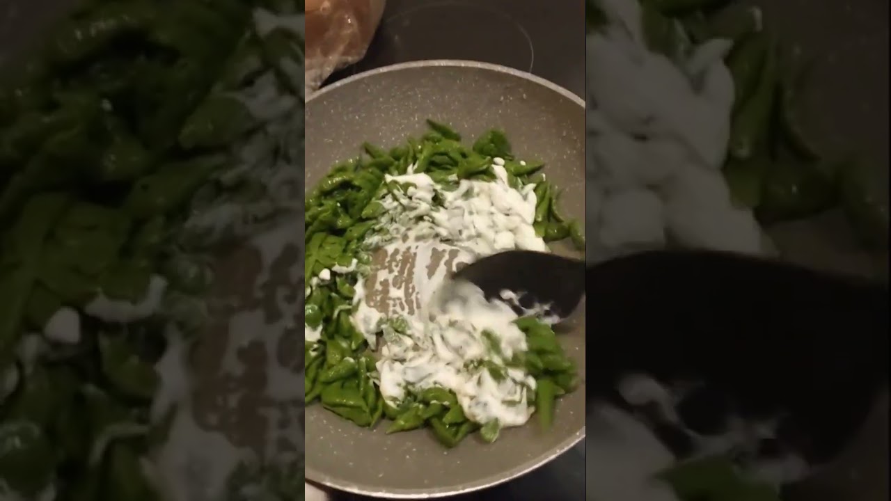 gnocchetti verdi panna e parmigiano #shortsvideo #viral #genova #italianfood