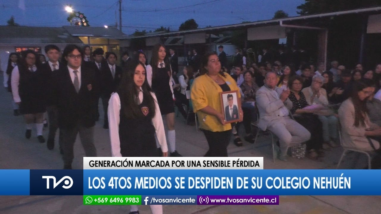 4tos Medios del Colegio Nehuén viven sentida ceremonia de licenciatura