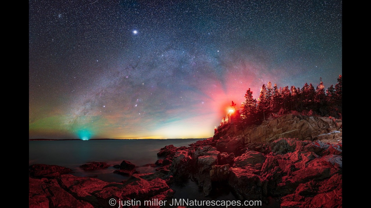 RED ALERT: Winter stars over Bass Harbor Lighthouse
