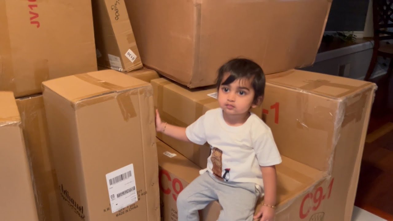 Toddler Accidentally Orders $1,800 Worth of Walmart Furniture