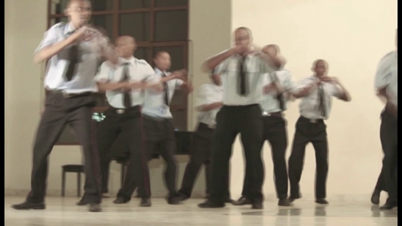 REHEFA TONGA AM TANJONA IRINA flash mob by sapeurs pompiers d antananarivo