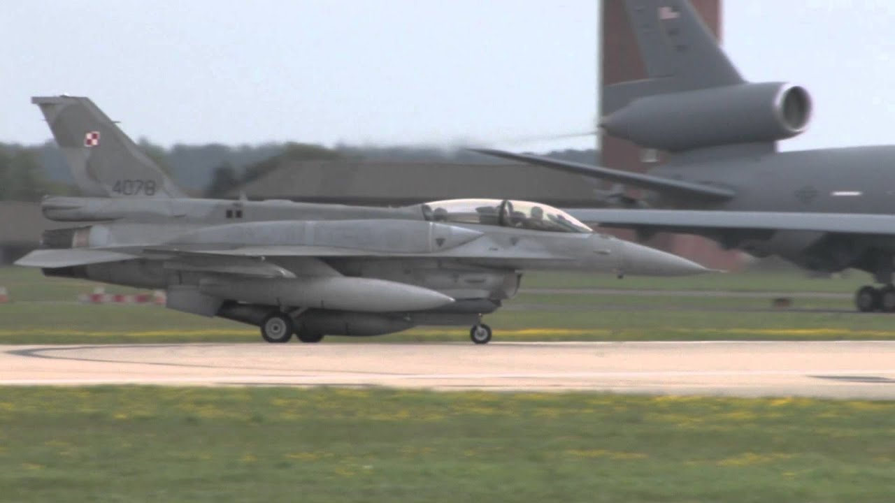 6 Polish Air Force F16s & USAF KC10, RAF Mildenhall 17/05/2012.