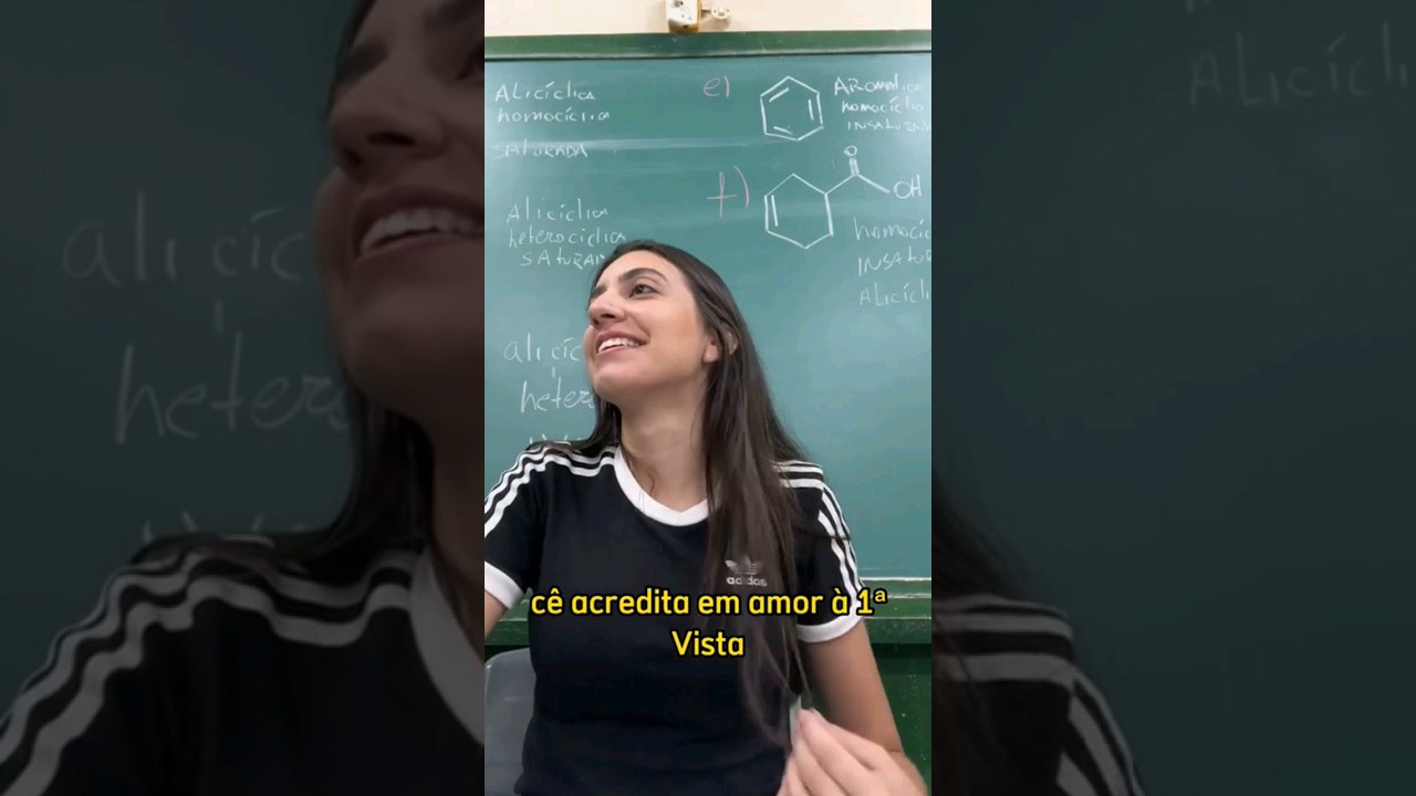 Chamada com CANTADAS #shorts #professora #escola #humor #cantadas