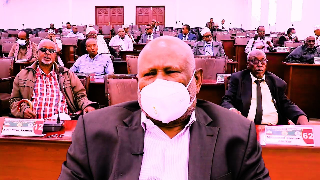 Guddoomiye Saleebaan oo Mudanayaasha Golaha Guurtida weydiiyay Su'aal Mihiim ah iyo JW ay Bixiyeen.