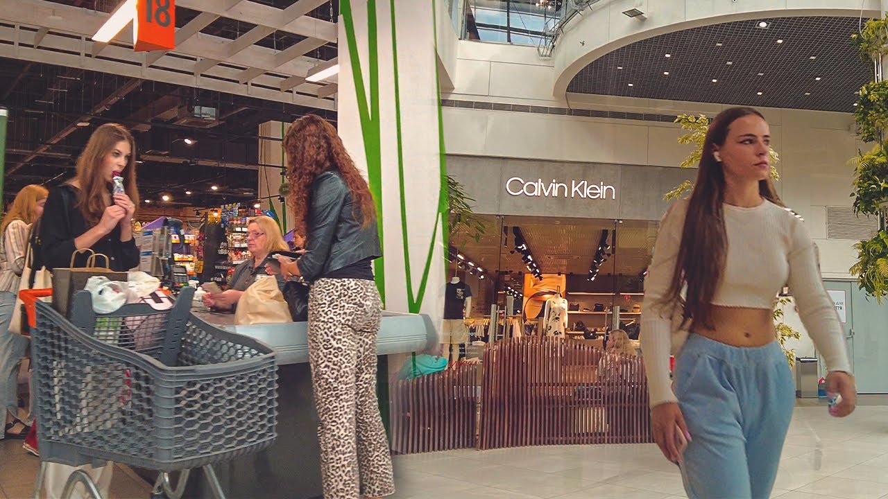 Shopping and entertainment center in Lviv 