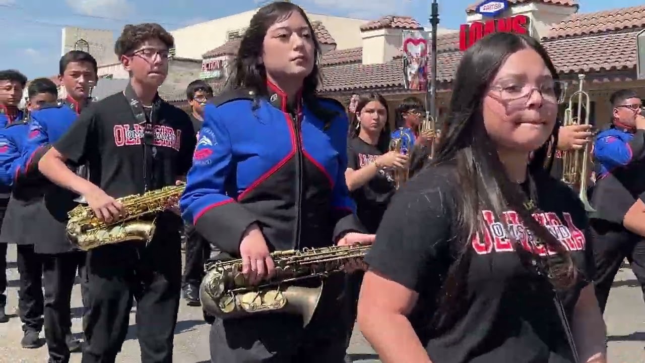 Oliveira Middle School at Charro Days Parade 2025