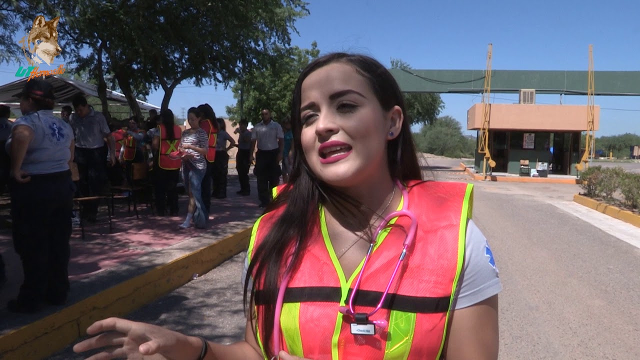 TSU PARAMÉDICO DE LA UTH  REALIZA SIMULACRO