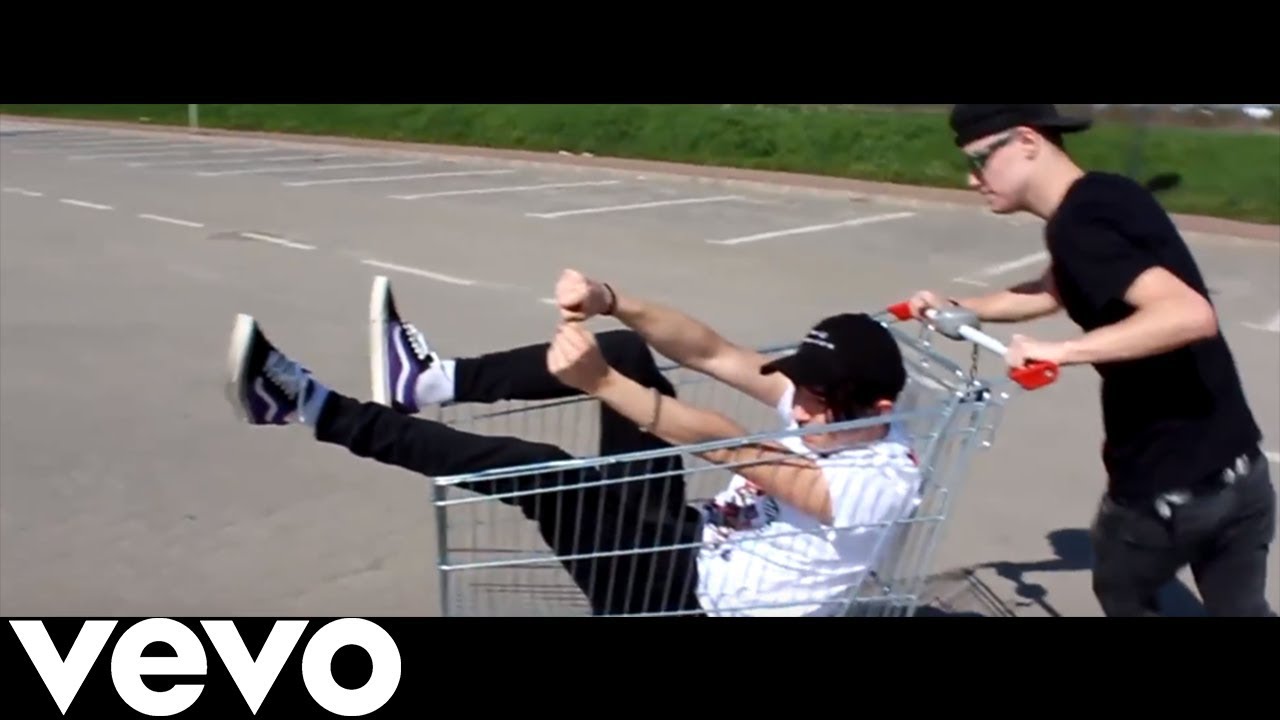 TheRealRed - Boom 200k (Official Video)