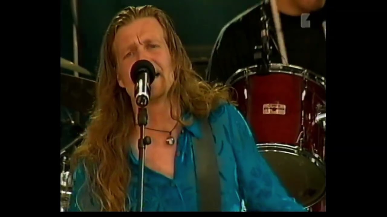 Vieraat vieraat: Tuuli ja yö (Young Aid 2000)