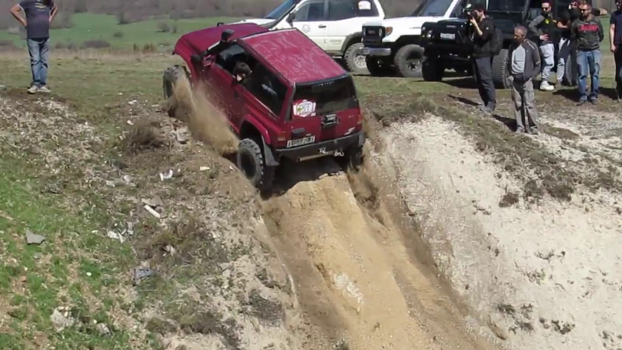 Cimitero dei semiassi Vitara - 2° Raduno Sulle tracce del Mammut - L' Aquila (AQ) - 2017