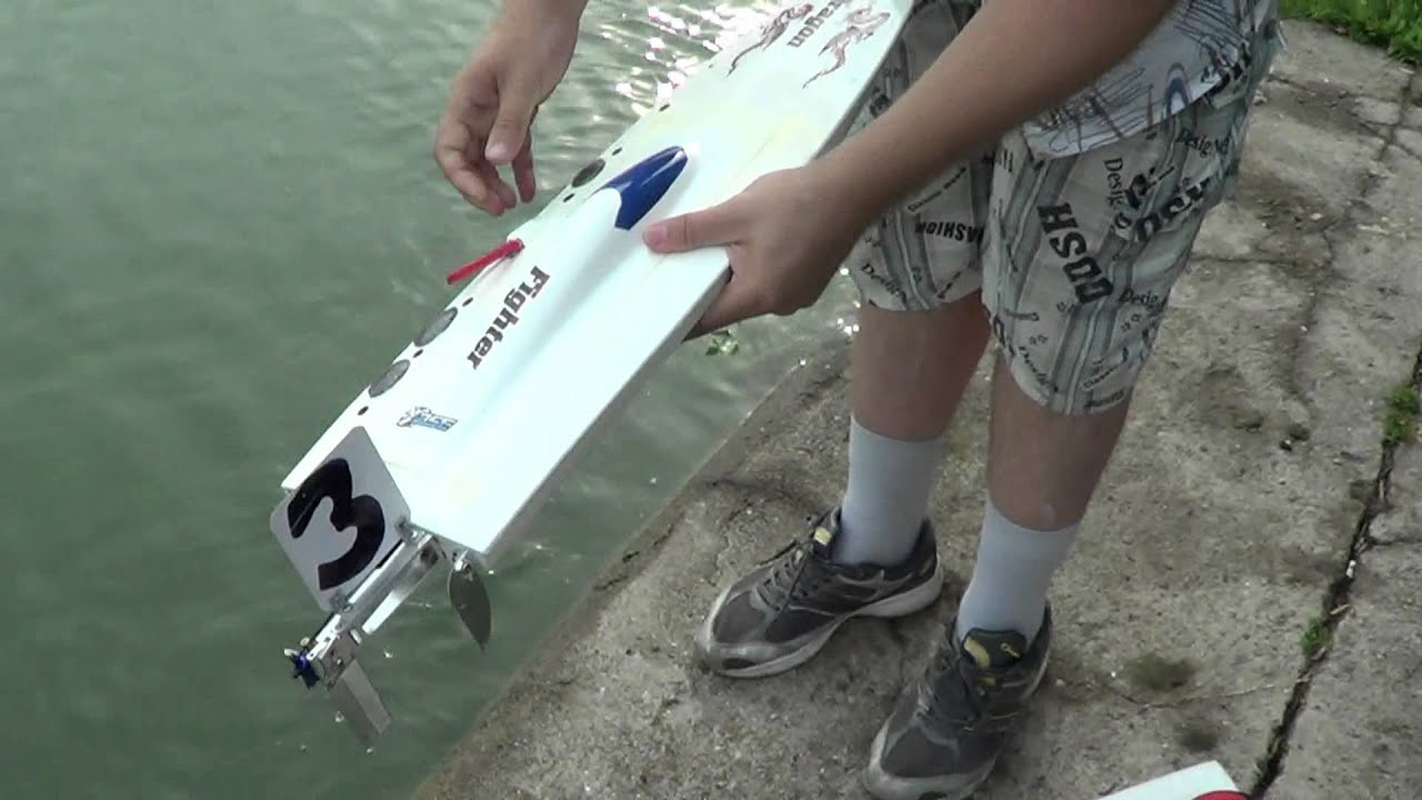 Rc boat King Cobra