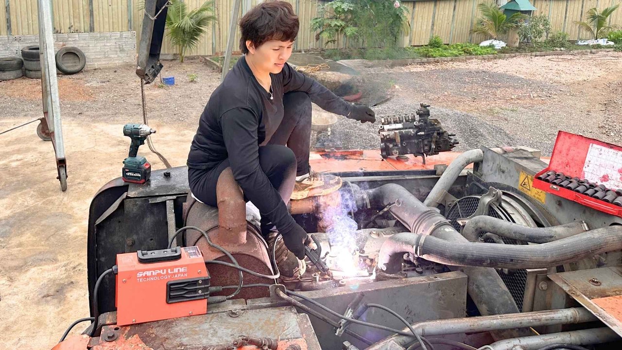 Series: The girl who repairs excavators at the workshop with tough jobs. Episode 3